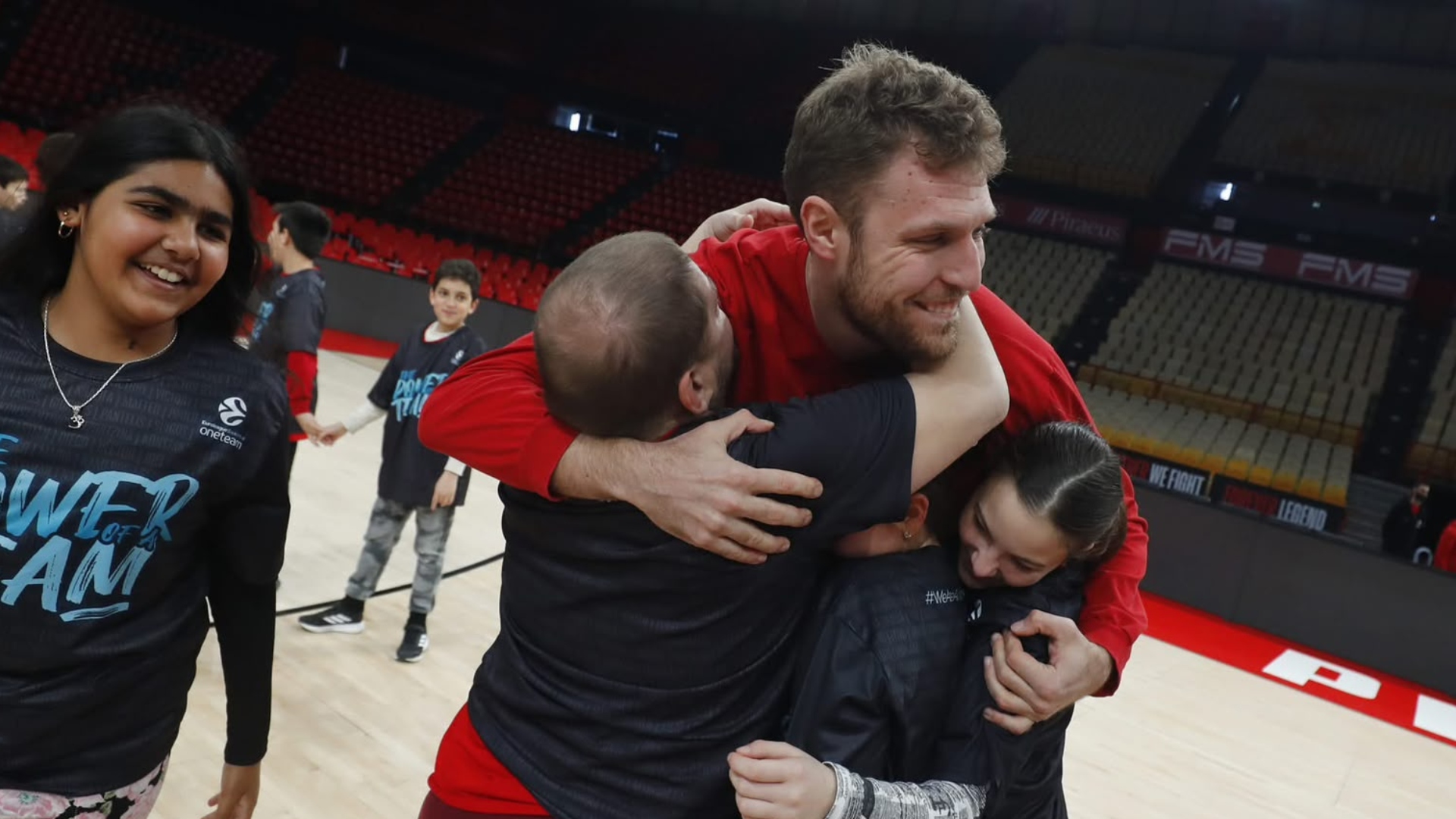 Ο Σάσα Βεζένκοφ, Best One Team Ambassador της σεζόν στην EuroLeague