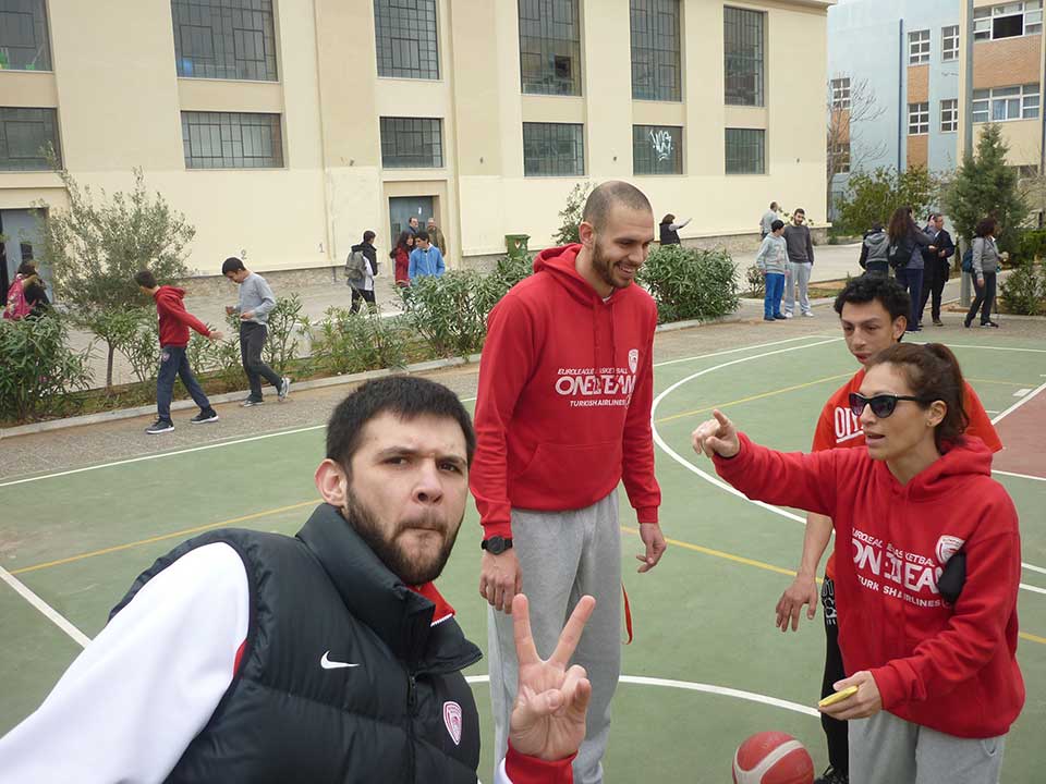 papanikolaou oneteam5