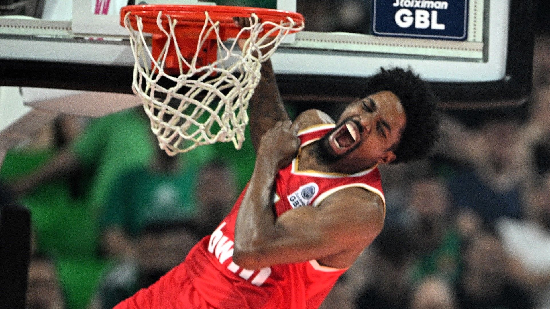 ΜcKissic: «Let's take this journey together to further grounds...»