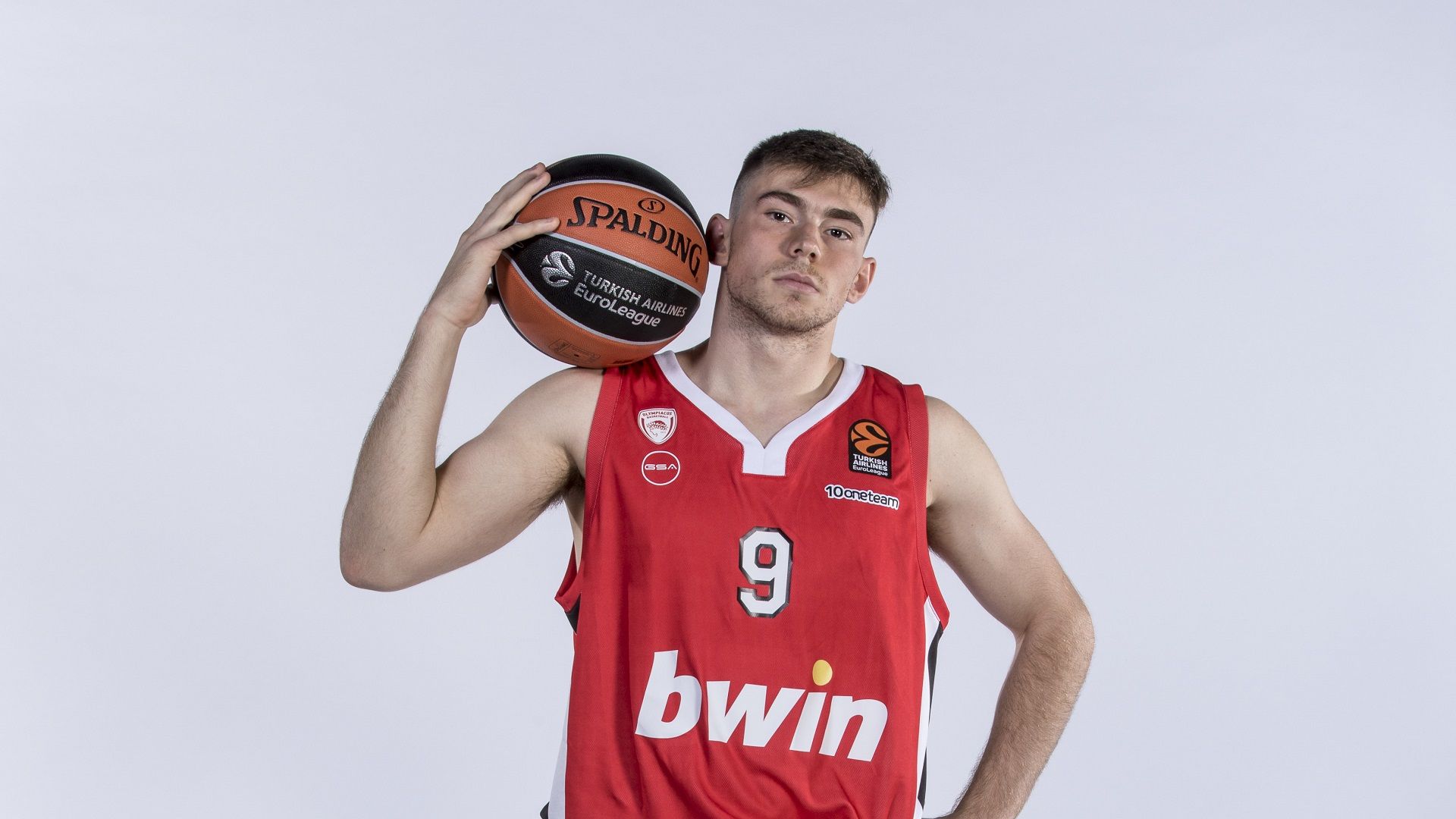 Δανεικός στον Πανερυθραϊκό ο Οικονομόπουλος