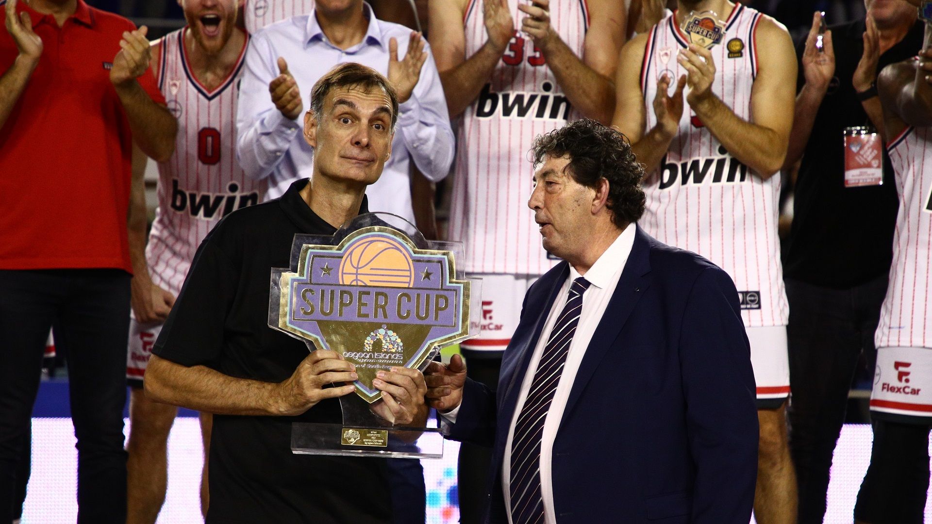 Μπαρτζώκας: «Αφιερωμένο στον Γκος και τη γυναίκα του»