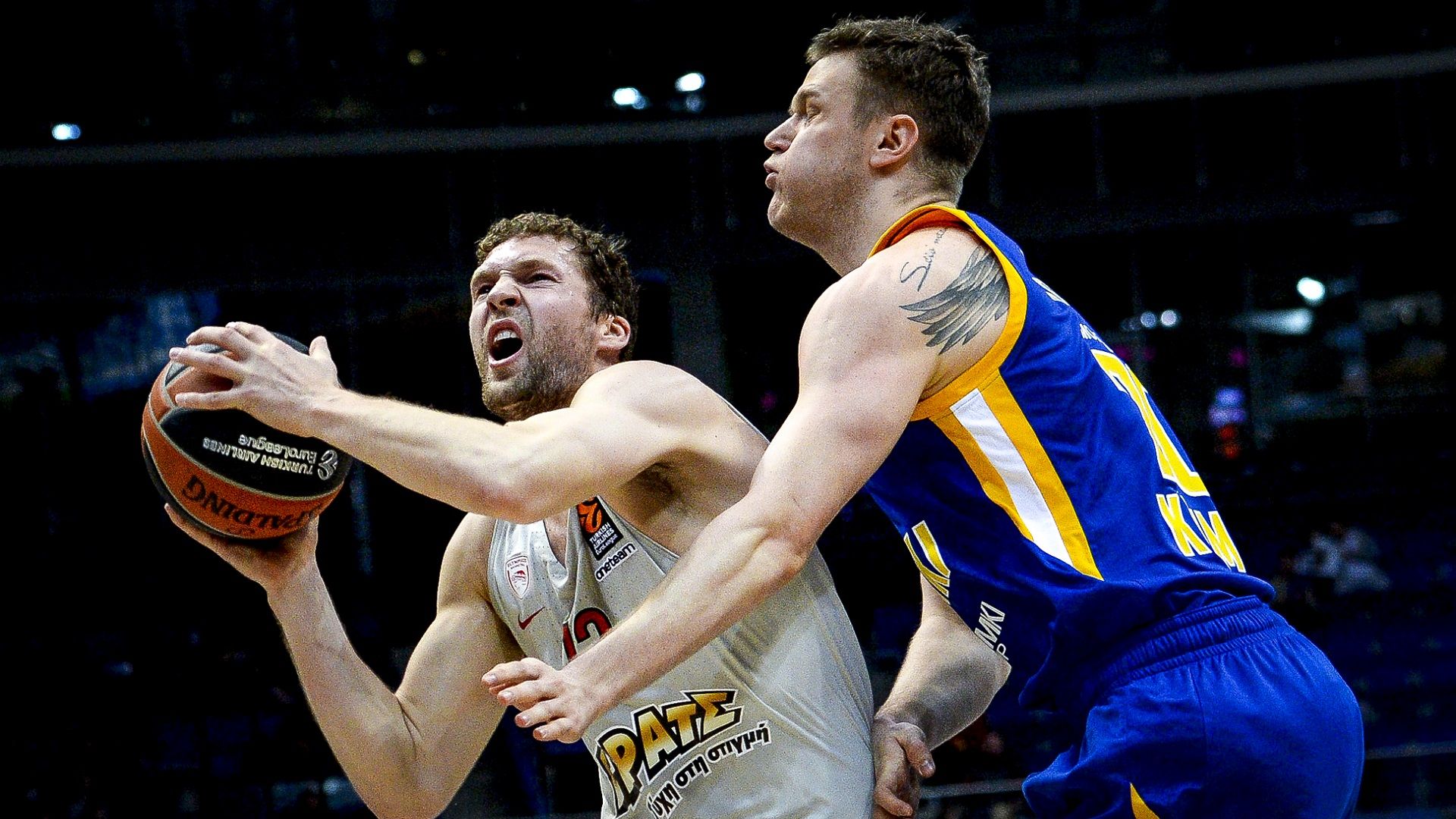 "Εφιαλτική" βραδιά στην Μόσχα