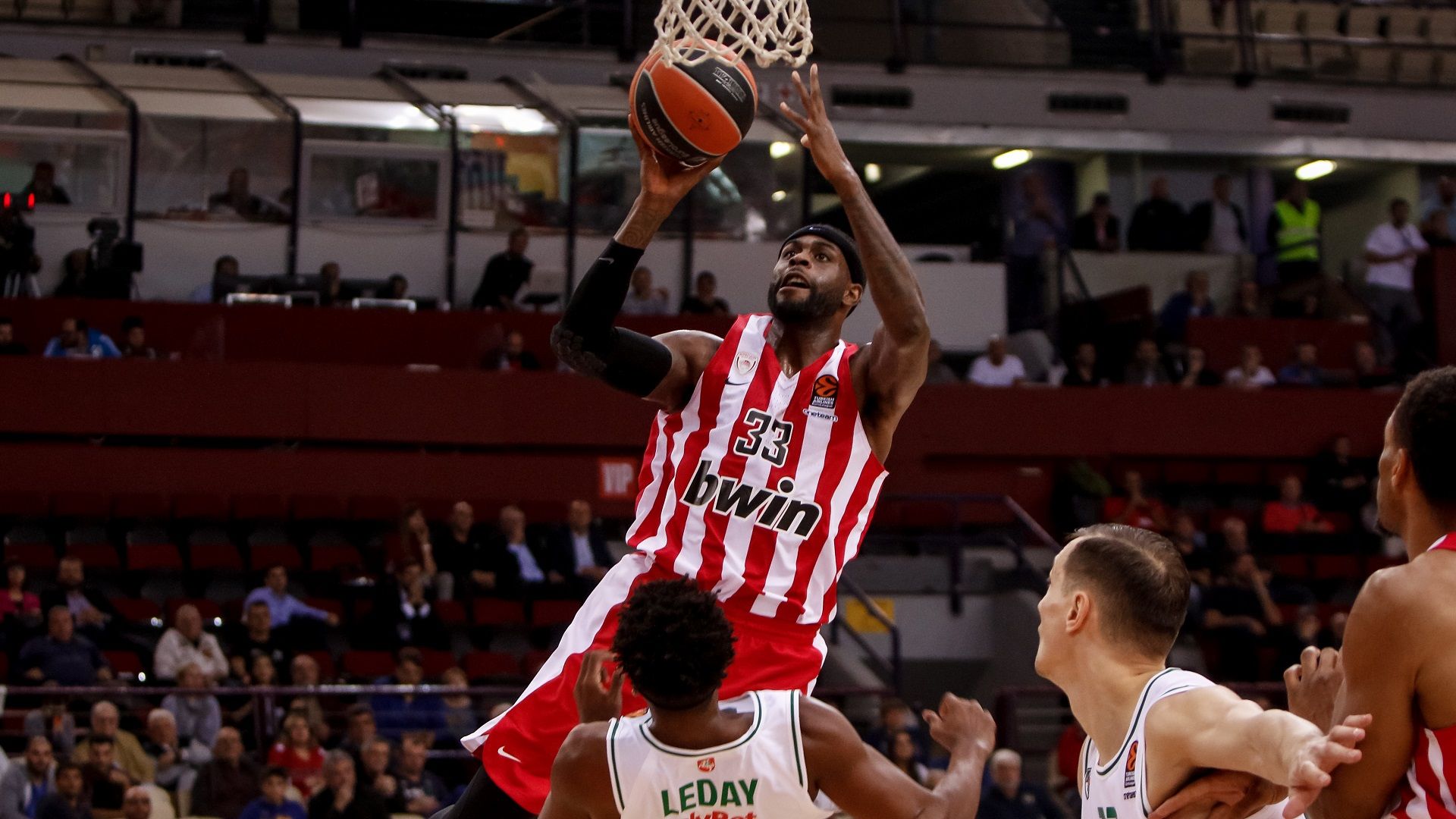 A victory over Zalgiris, with a personal record for Printezis!