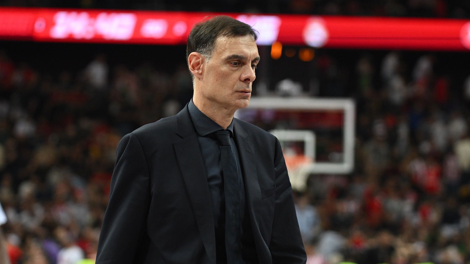 Μπαρτζώκας: «Τους είπα να σηκώσουν τα κεφάλια τους και να είναι περήφανοι»