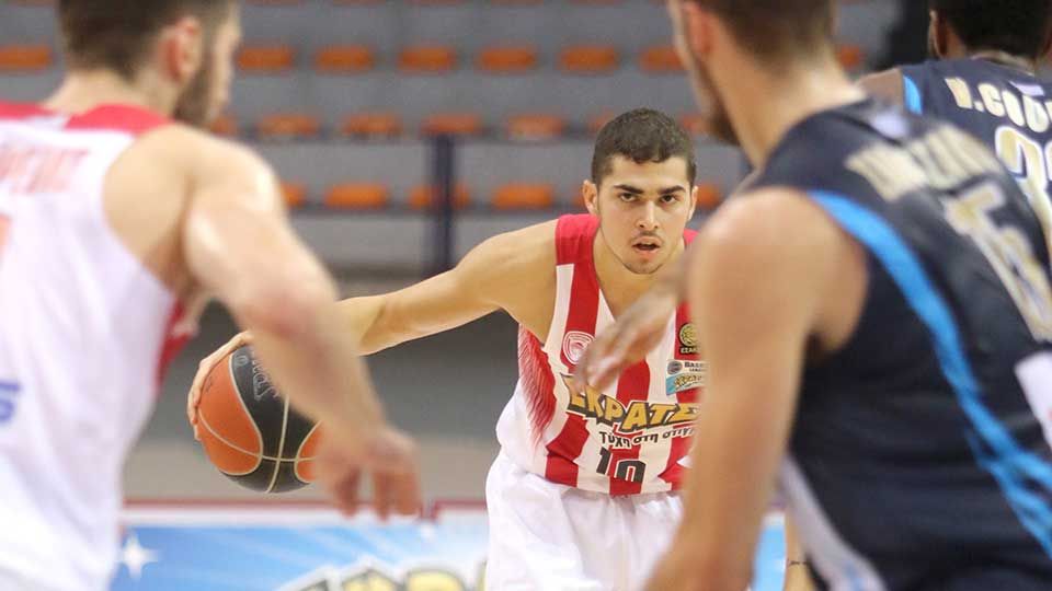 Άνετος και ωραίος ο Θρύλος