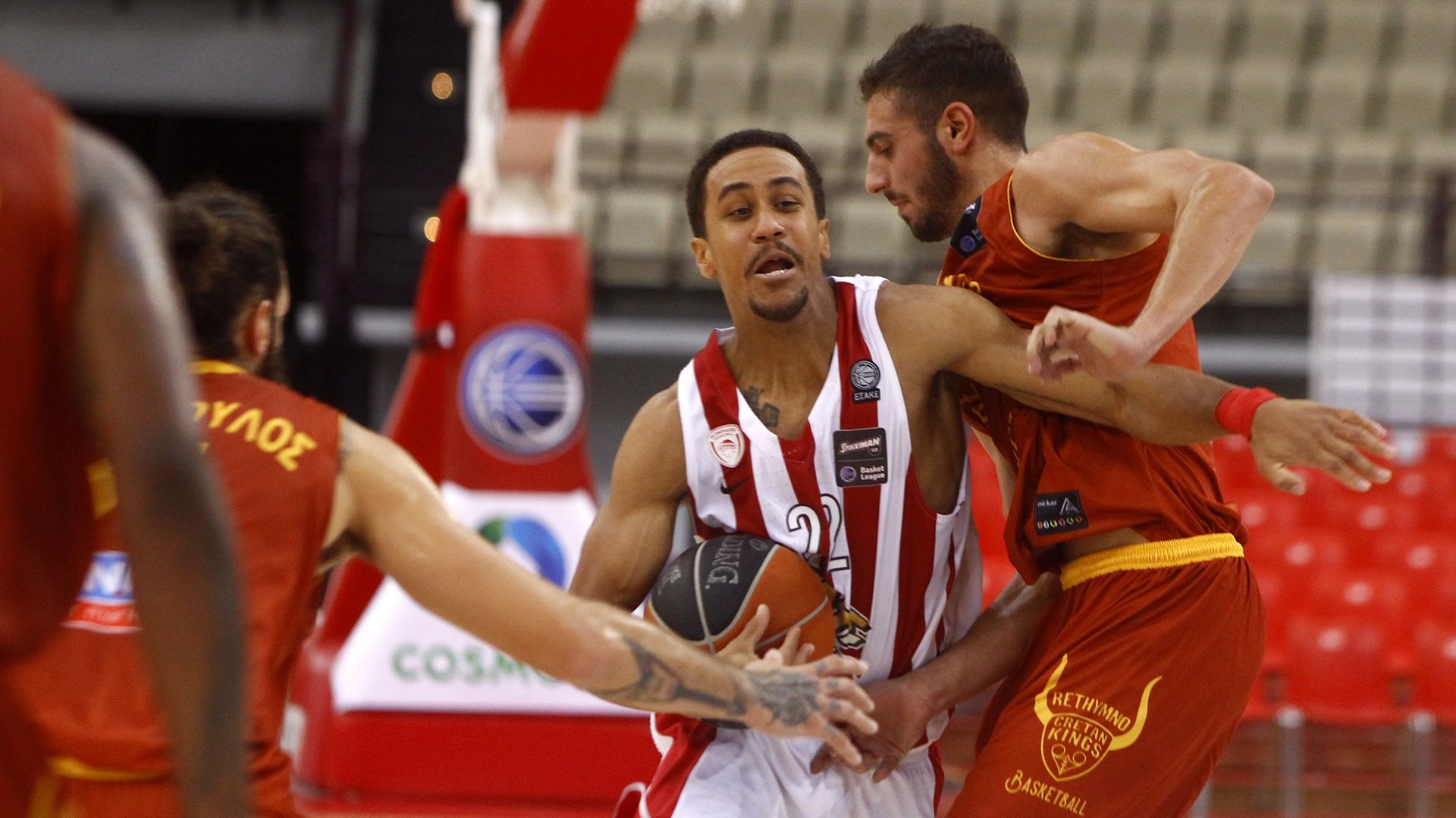 Ρόμπερτς: «Να παίζουμε πιο επιθετικά»