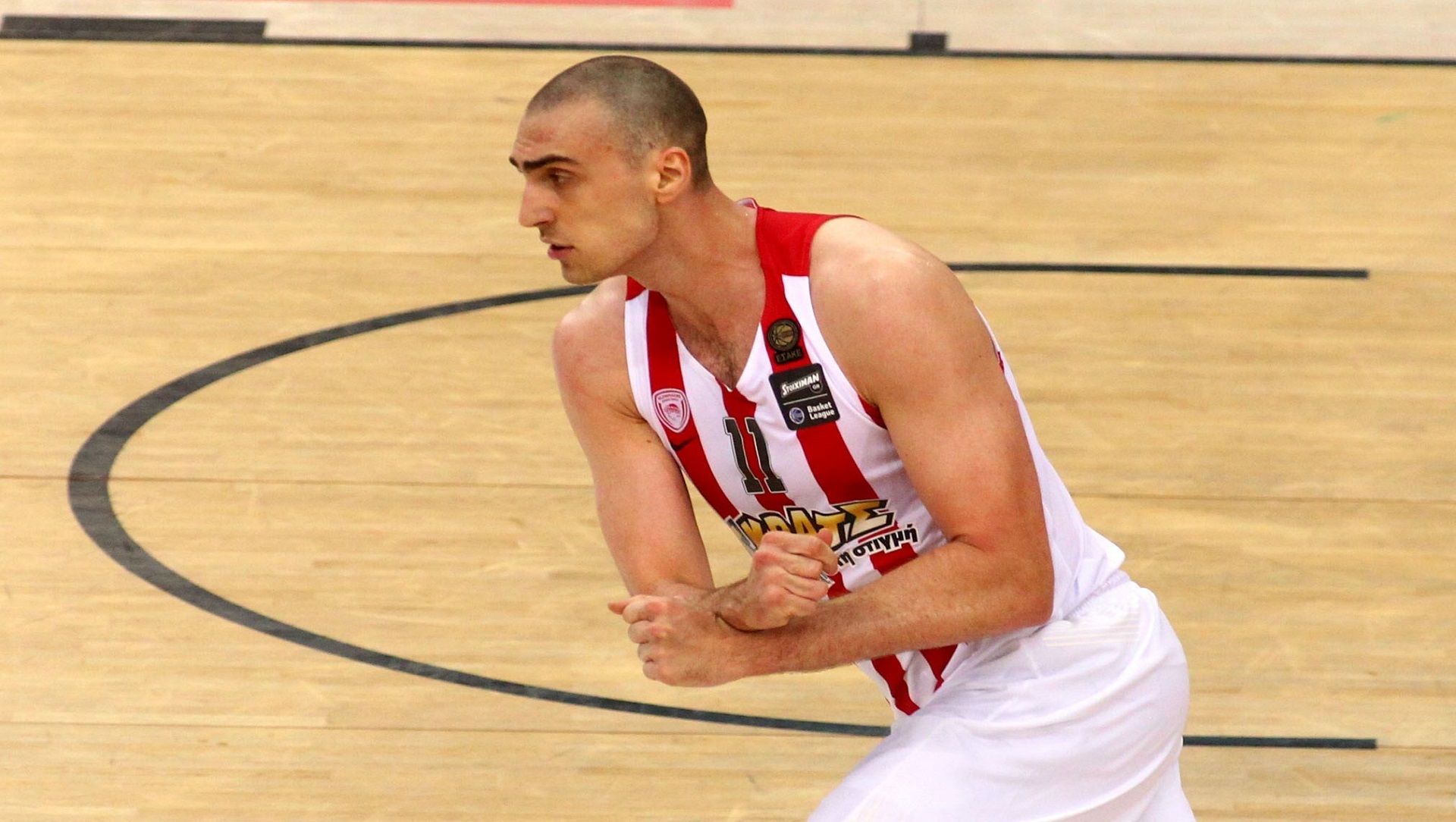 Milutinov for three years