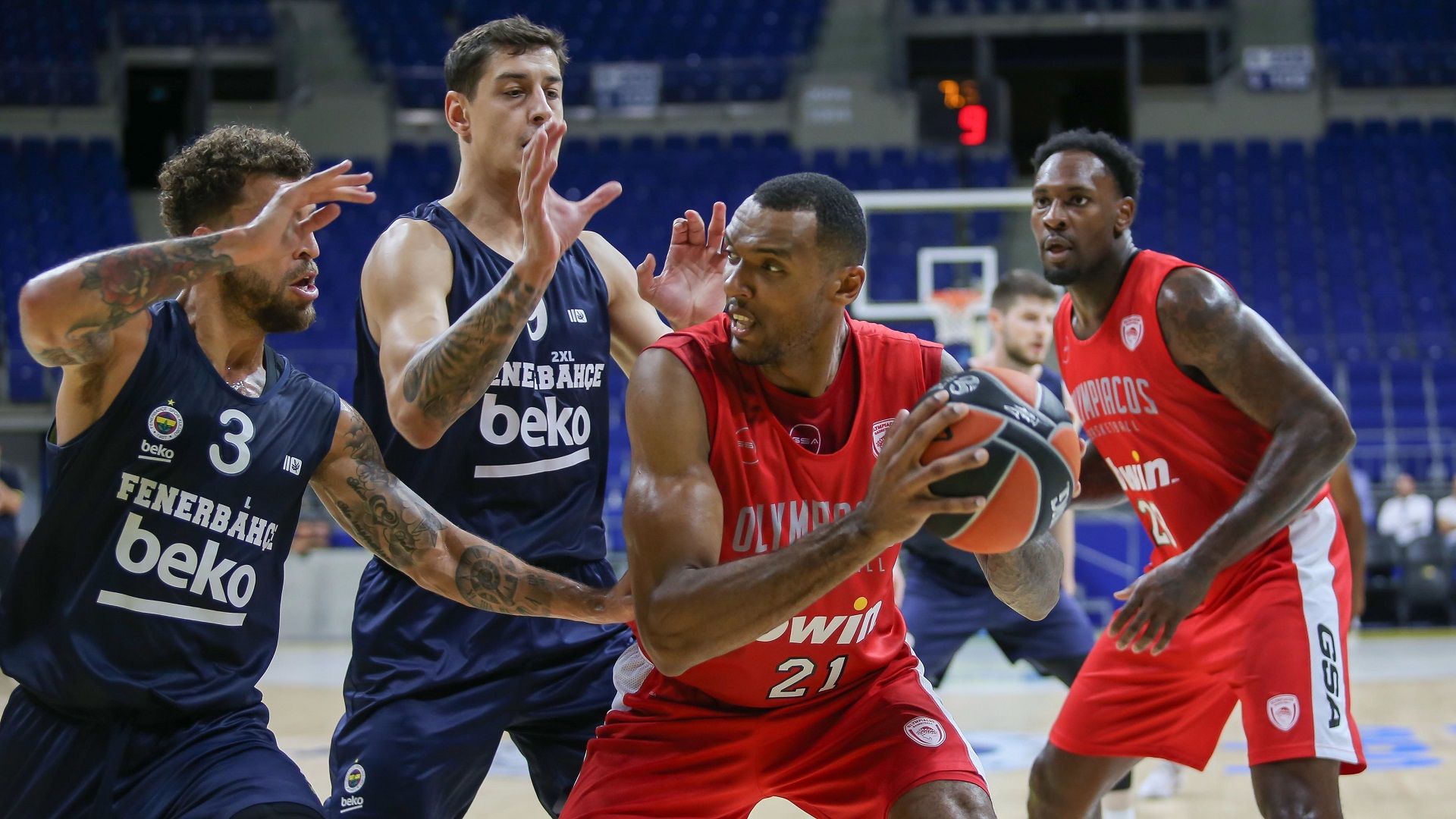 Φιλικό: Φενέρμπαχτσε - Ολυμπιακός 66-74