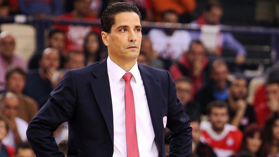 Σφαιρόπουλος: «Ένα διαφορετικό παιχνίδι»