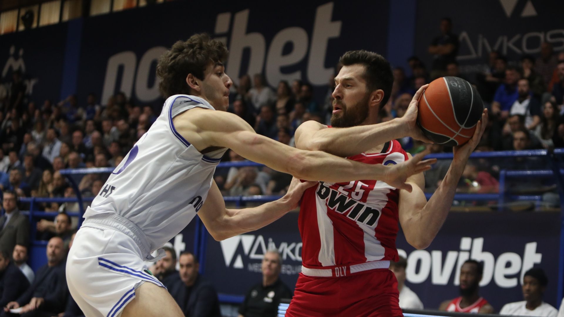 Α win in Thessaloniki and a record by Fournier