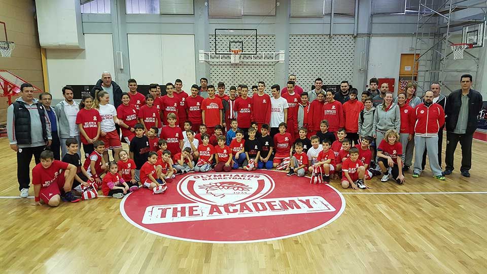 Το Christmas Camp του Θρύλου