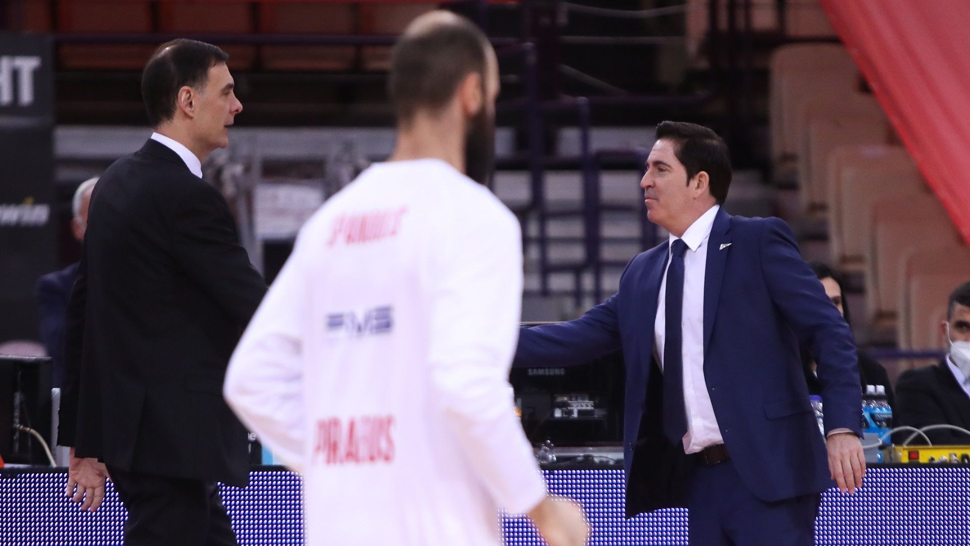 Μπαρτζώκας: "Αφιερωμένη στον Κώστα" (vid)