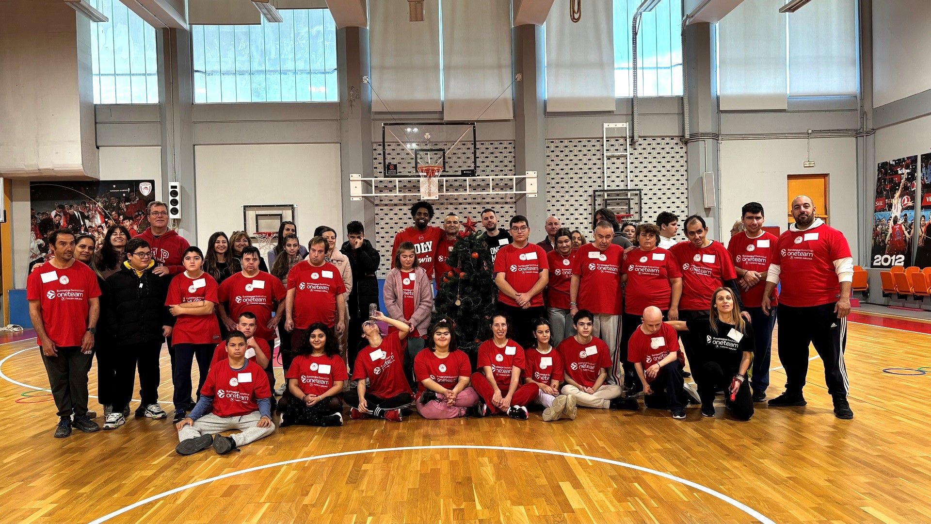 Επίσημη πρώτη για Σακ! (vid)