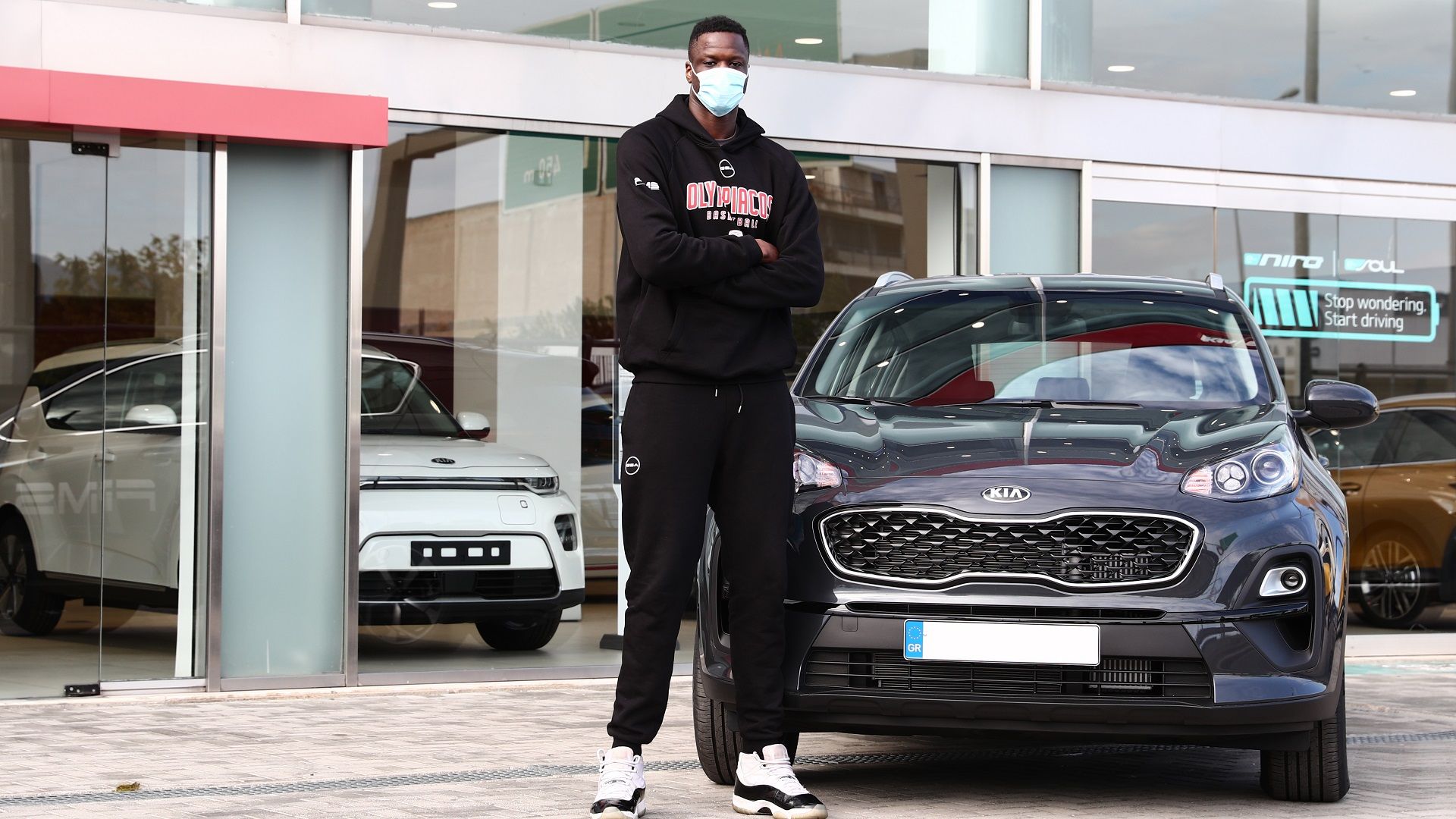 Πατάει γκάζι ο Φαλ!