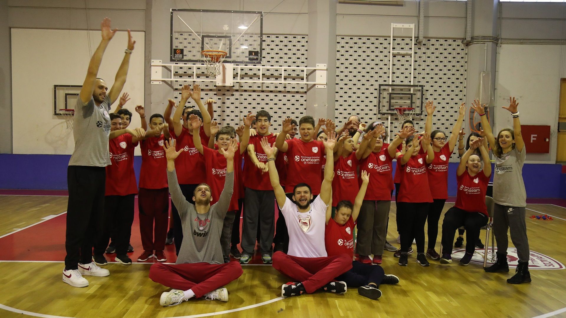 A refreshed One Team! (pics + vid)