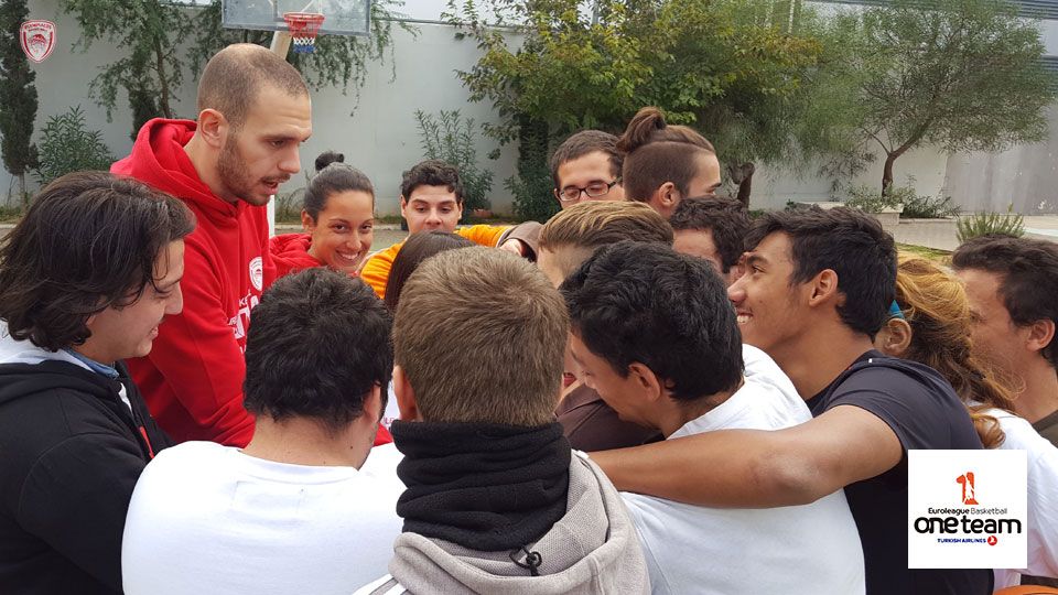One Team και φέτος