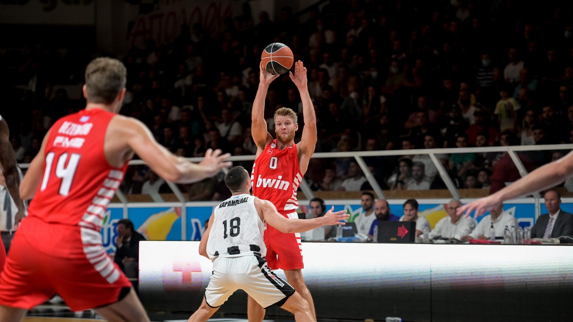 An easy afternoon in Patras