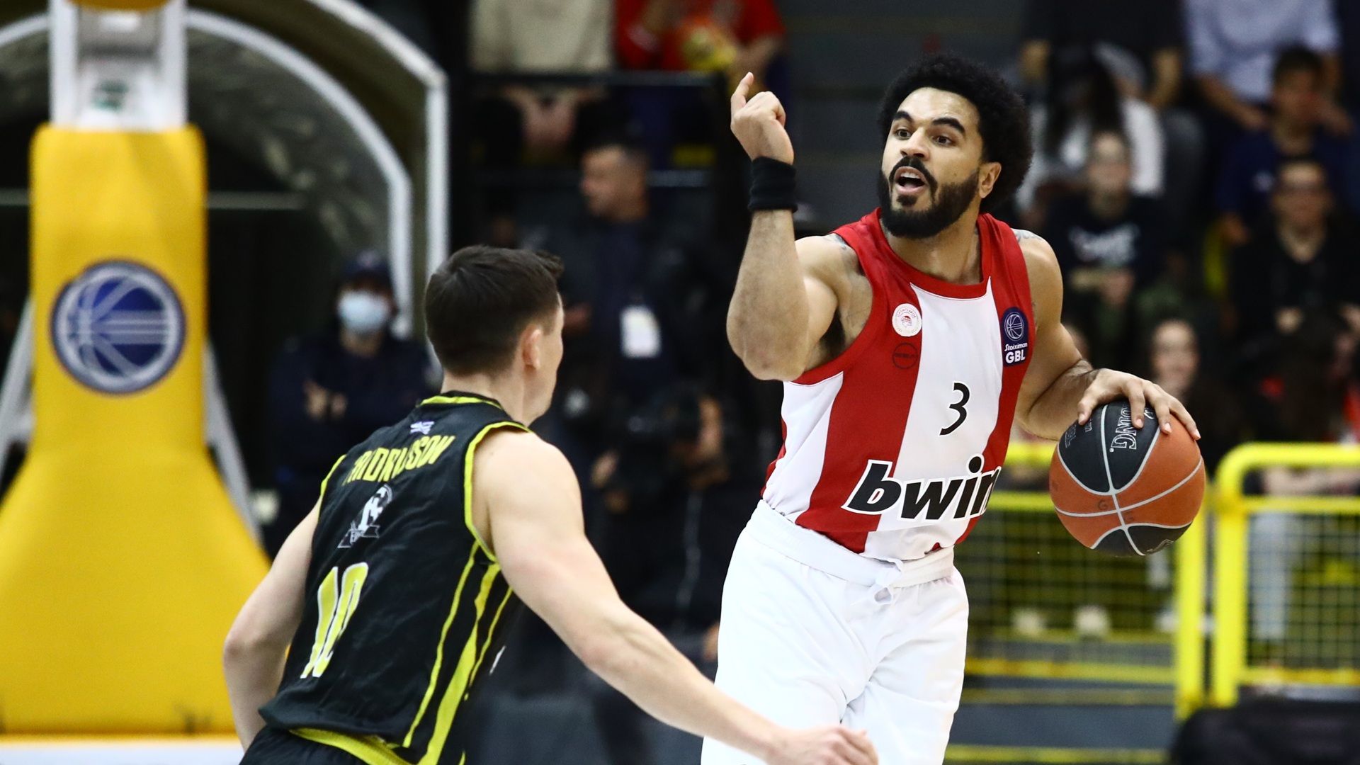 Πέρασε με 100άρα απ' το Μαρούσι