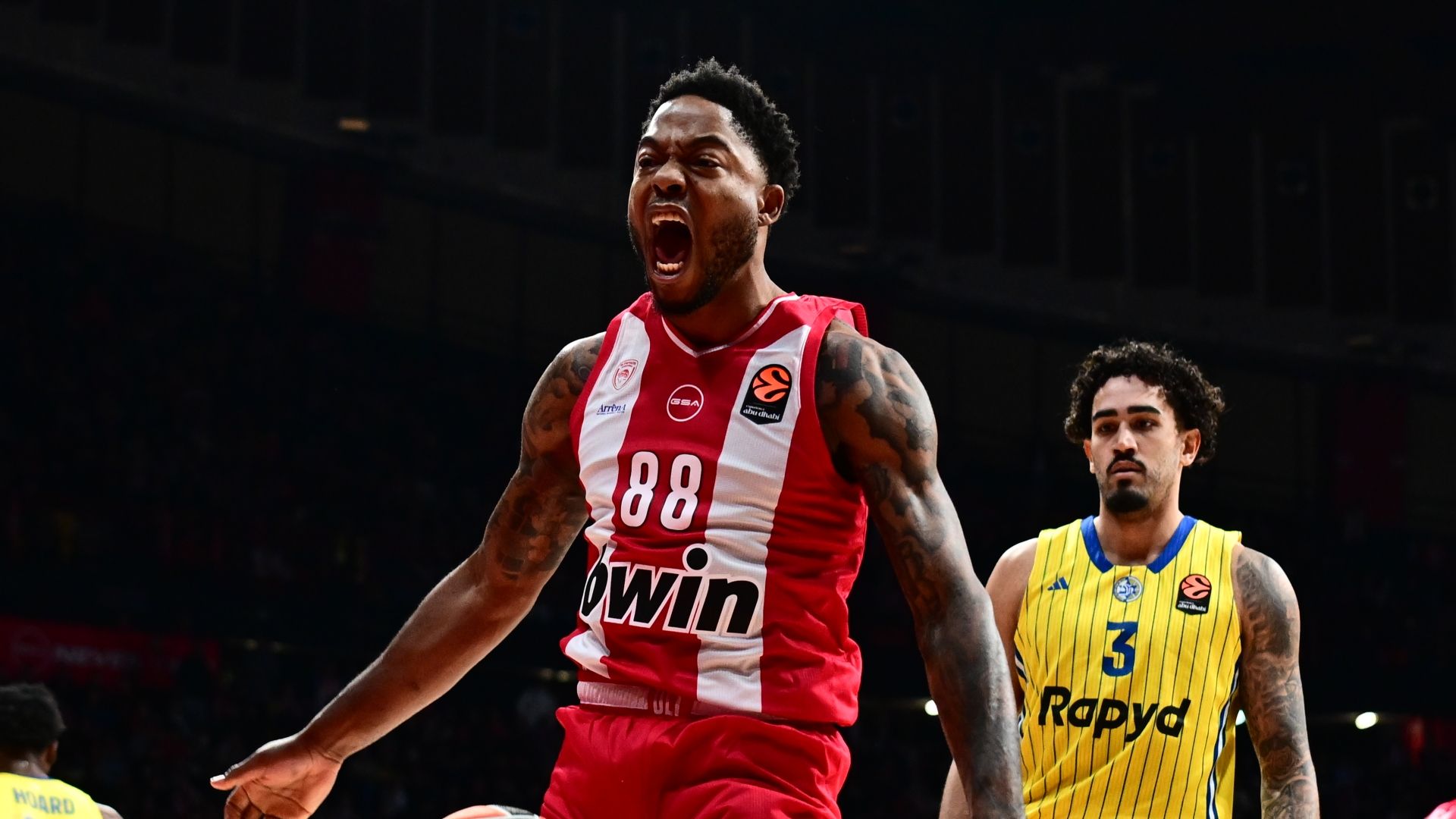 A win over Maccabi with a fourth consecutive 100-point game