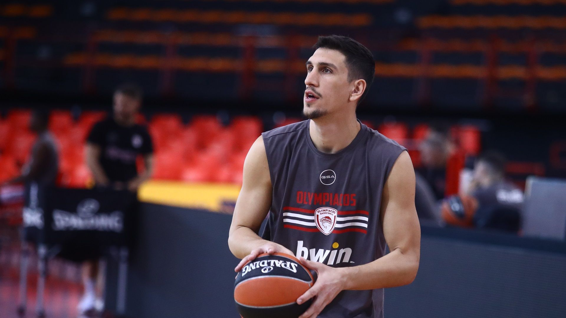 Γ. Λαρεντζάκης: «Θέλουμε να κάνουμε νέο ξεκίνημα» (vid)