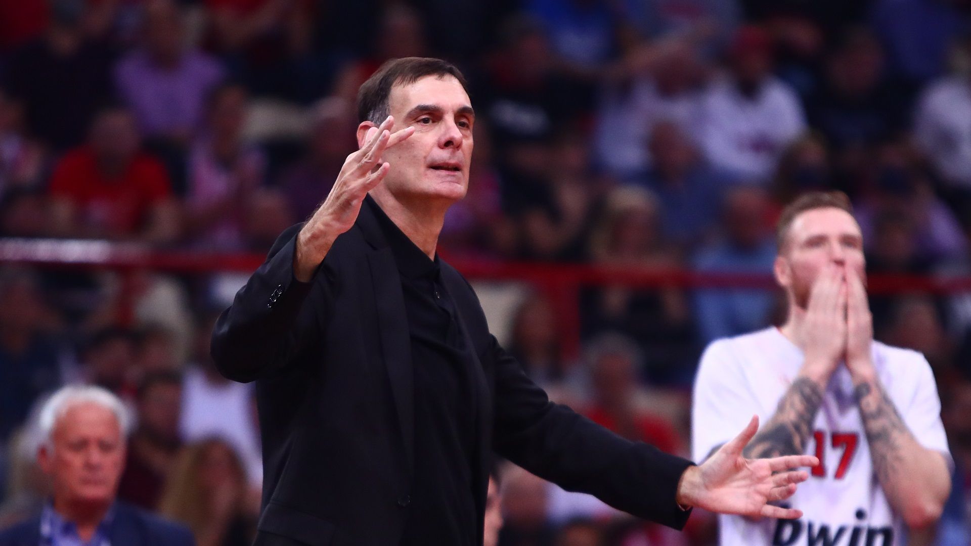 Μπαρτζώκας: «Σας παρακαλώ μην υποτιμάτε καμία νίκη» (vid)