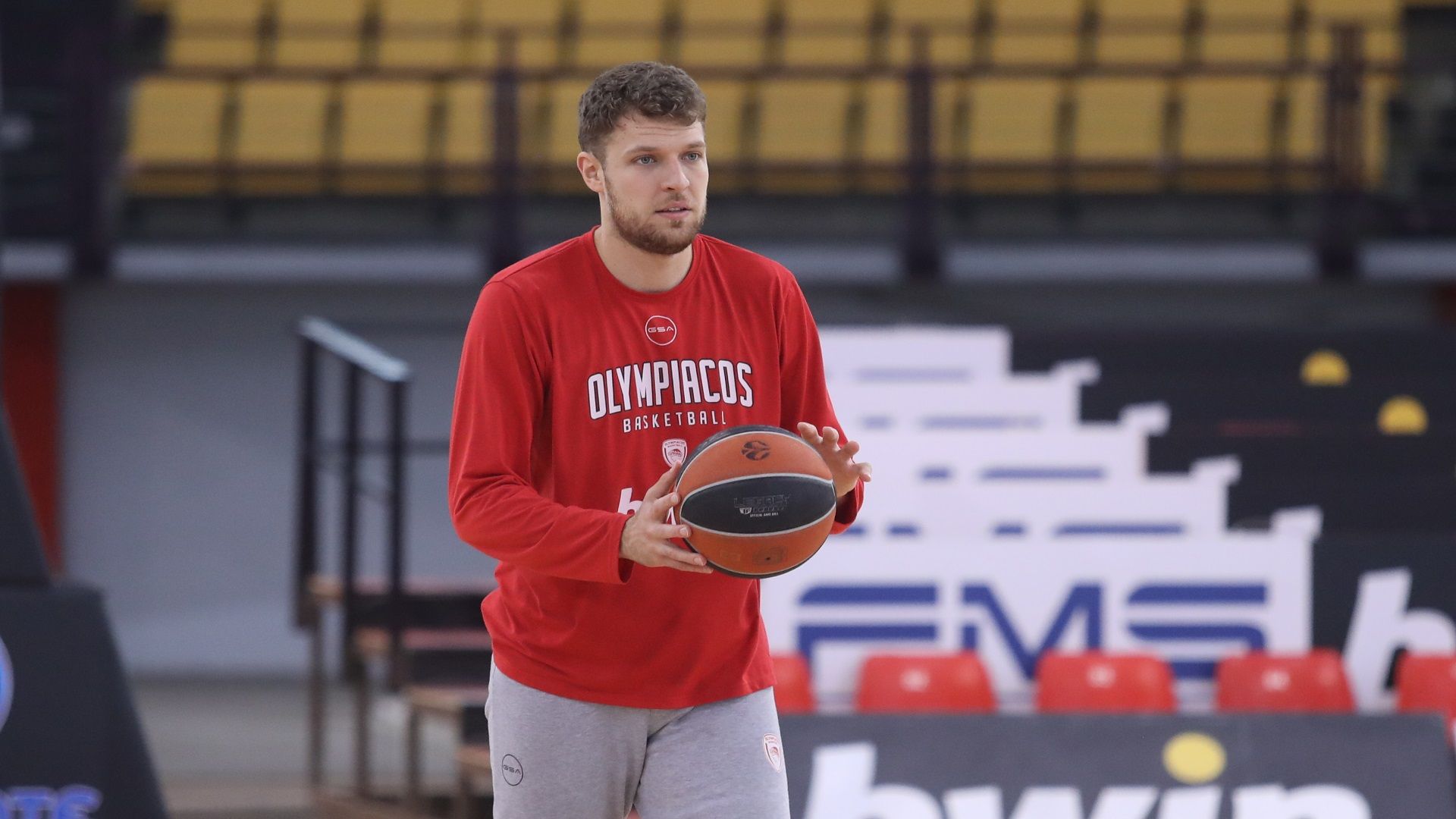 Βεζένκοφ: «Με την χημεία μας και τον κόσμο» (vid)