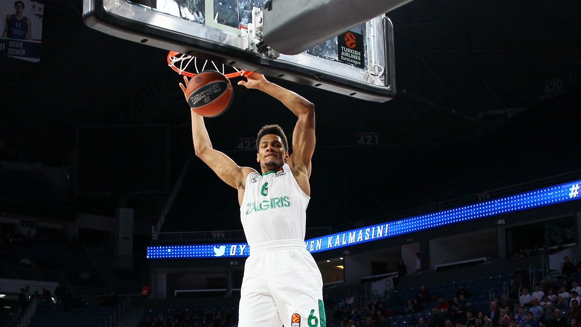 Τoupane: «I can't wait for the season to begin!»