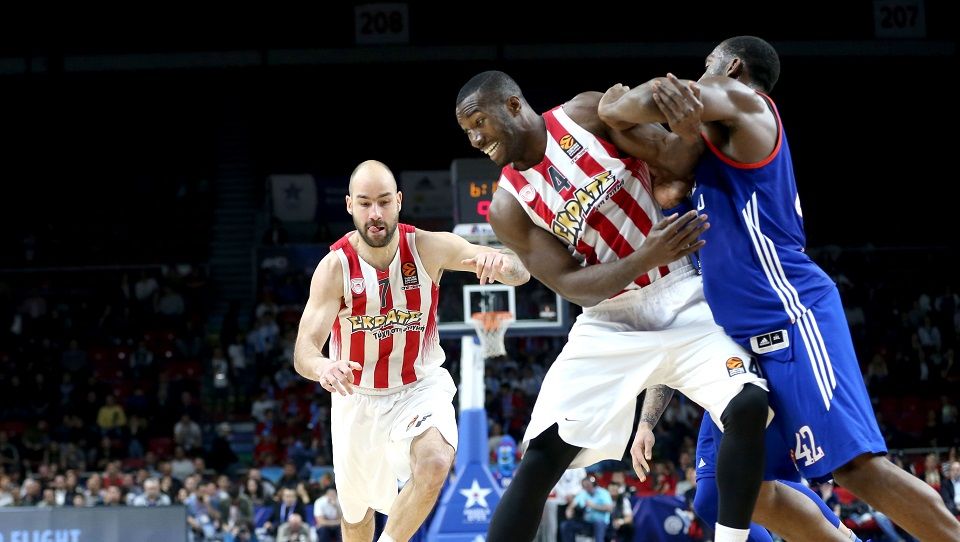 Ήττα στην Πόλη για τον Θρύλο