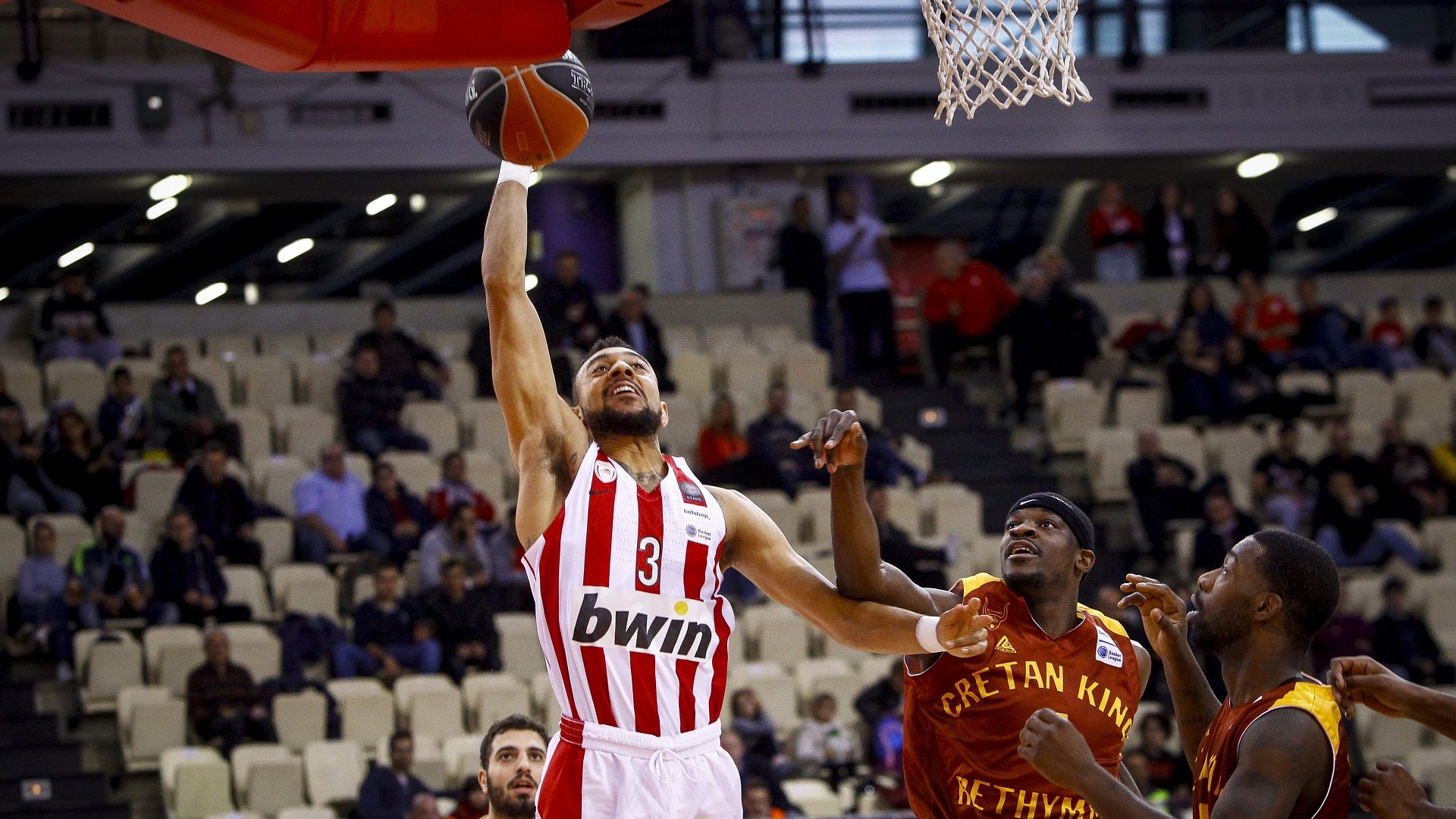 A … stroll together with Toupane (vid)