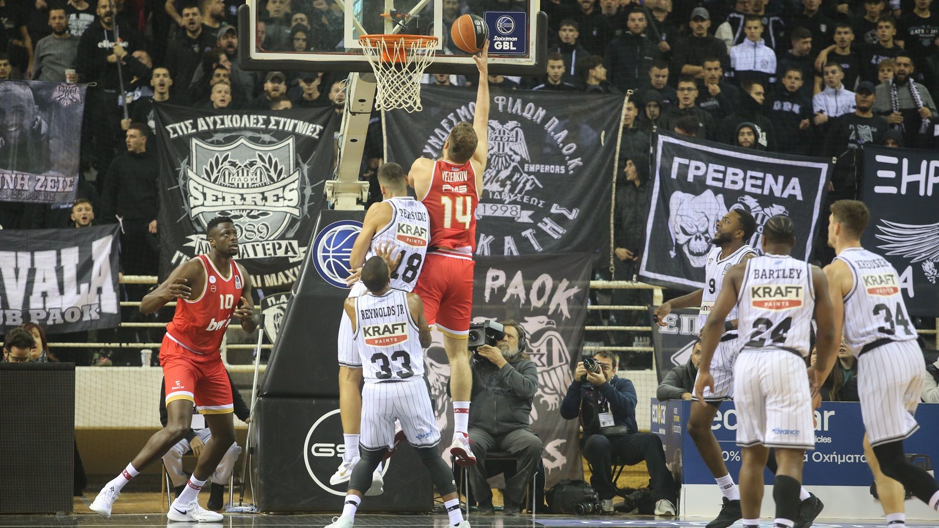 A dominant performance in Pilaia