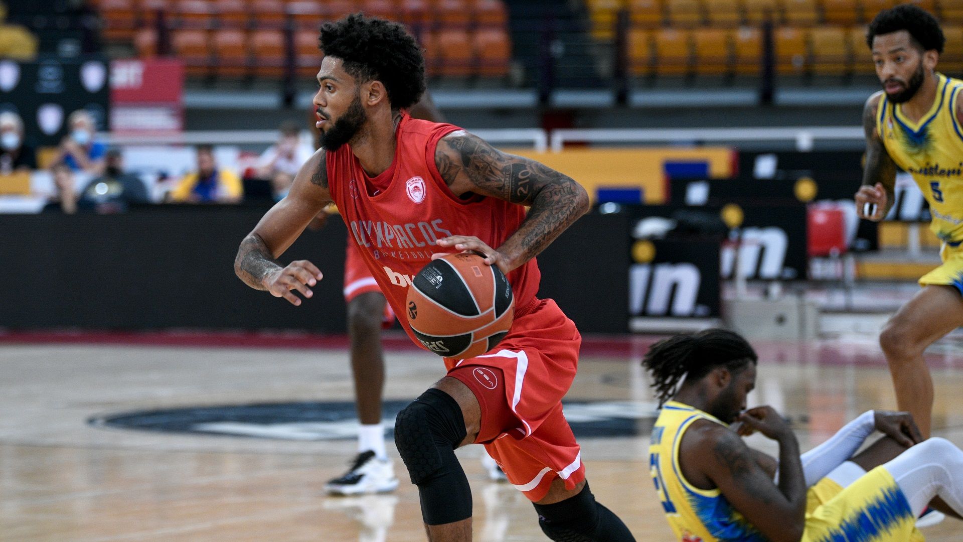 Friendly: Οlympiacos – Peristeri 96-69