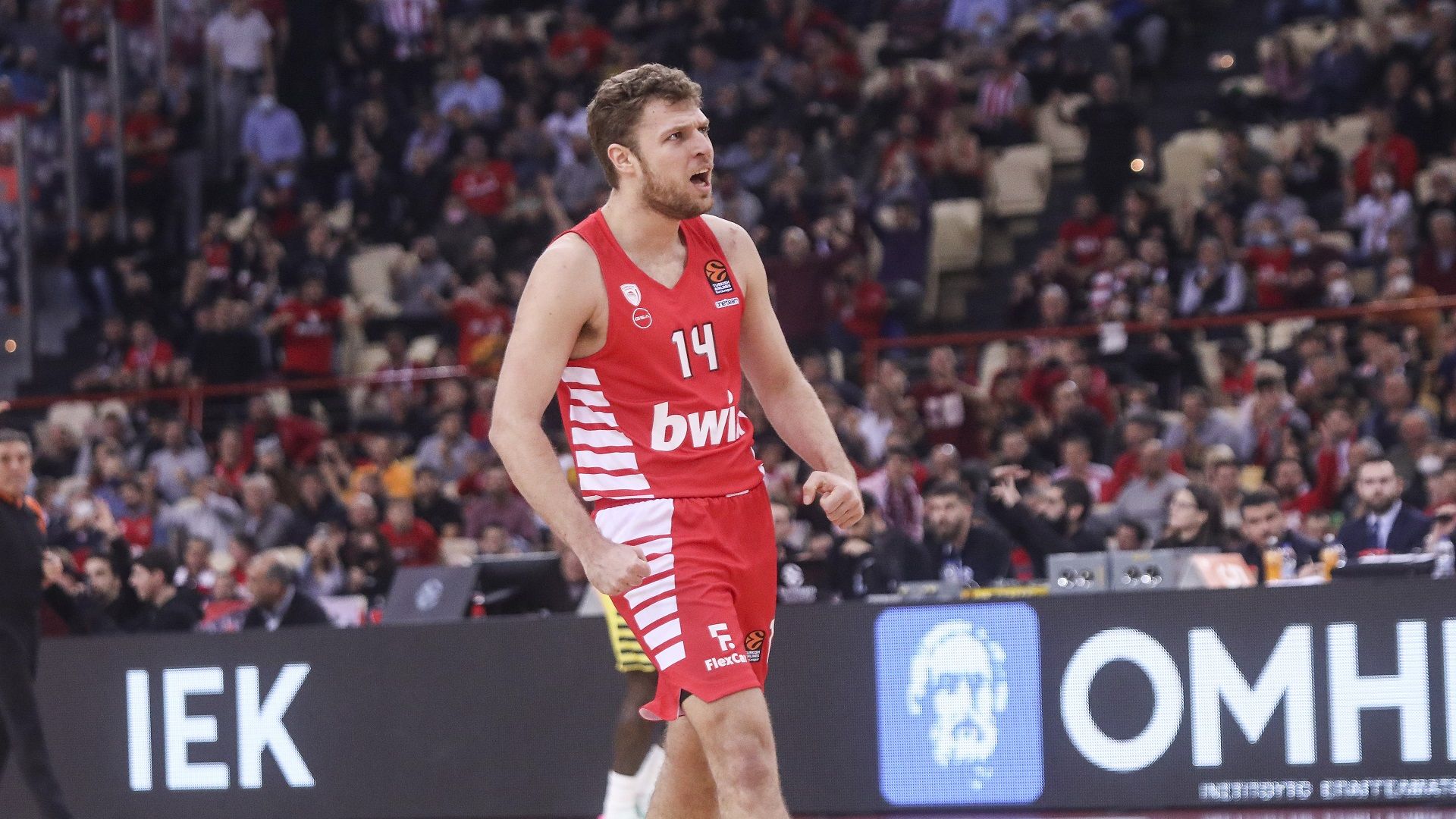 Vezenkov: «We continue together, ‘thirsty’ for more success!»