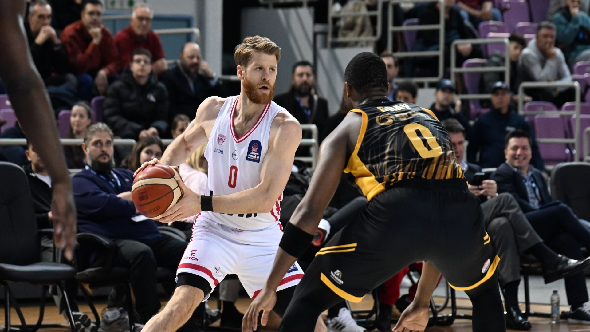 A win over AEK in the first game for the Greek Cup F8