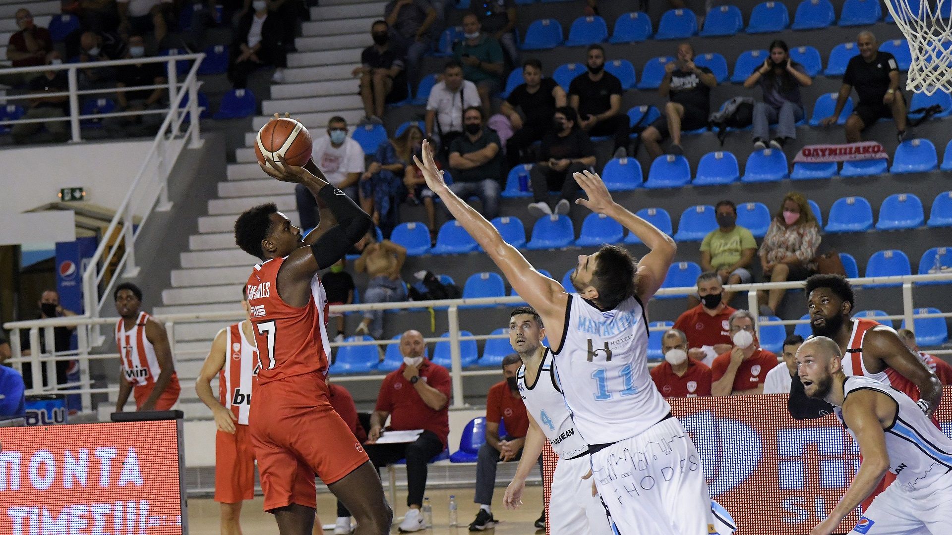 A comfortable qualification for Olympiacos