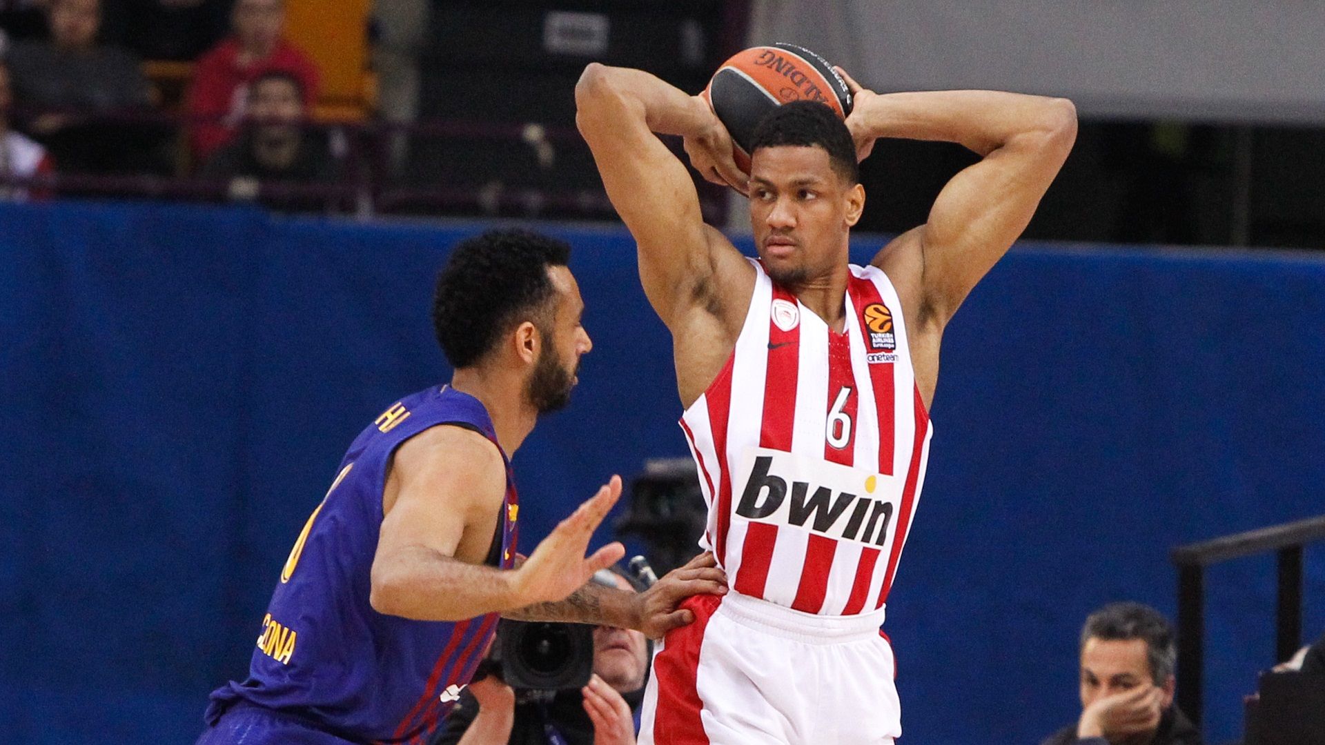 A terrible performance and a heavy home defeat