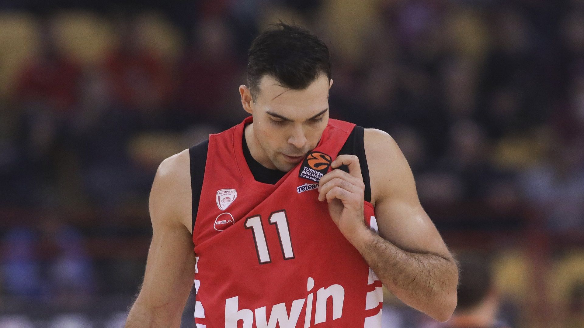 Σλούκας: «Δεν φοβόμαστε κανέναν» (vid)