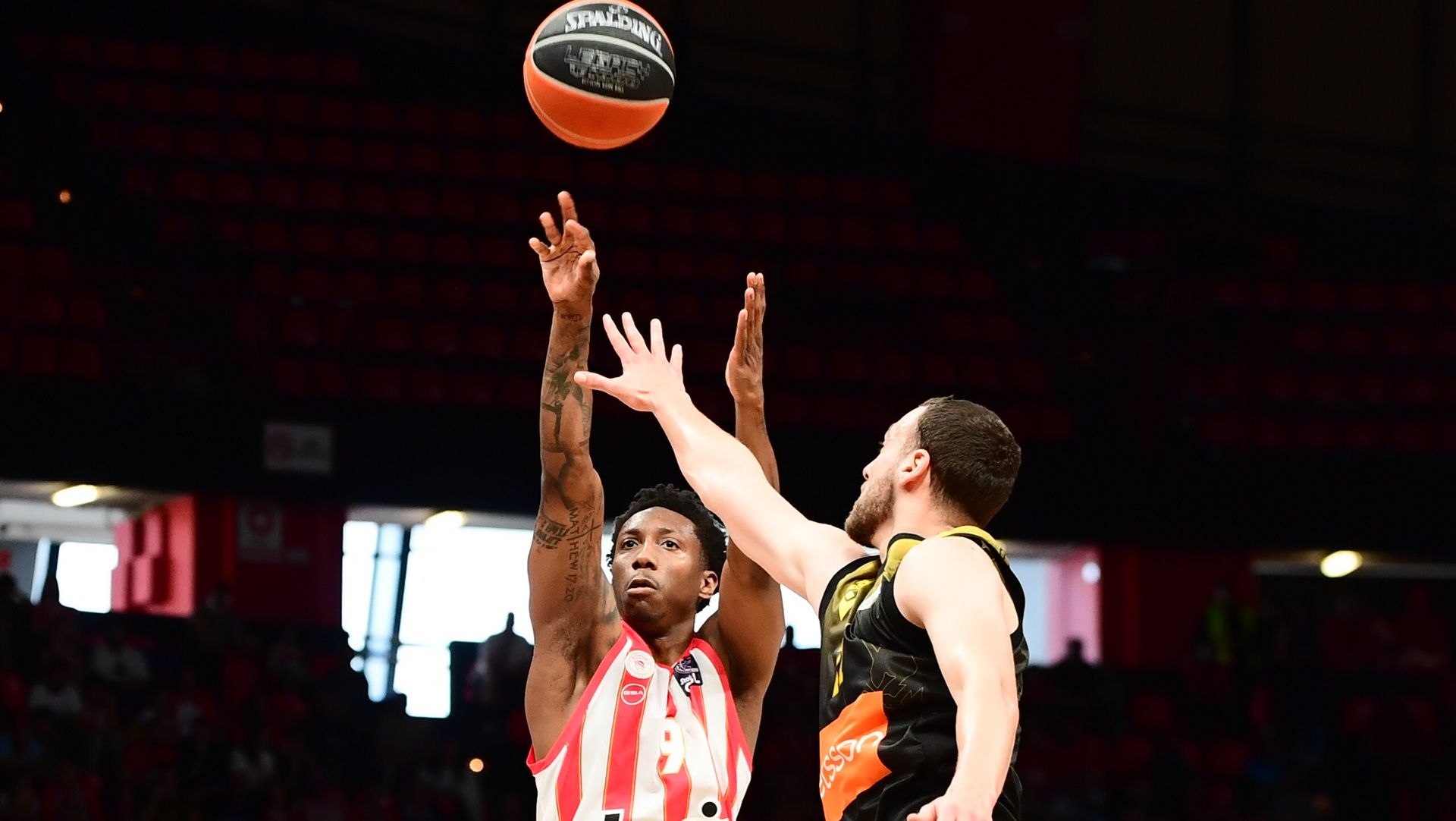 '1-0' for Olympiacos in the semis