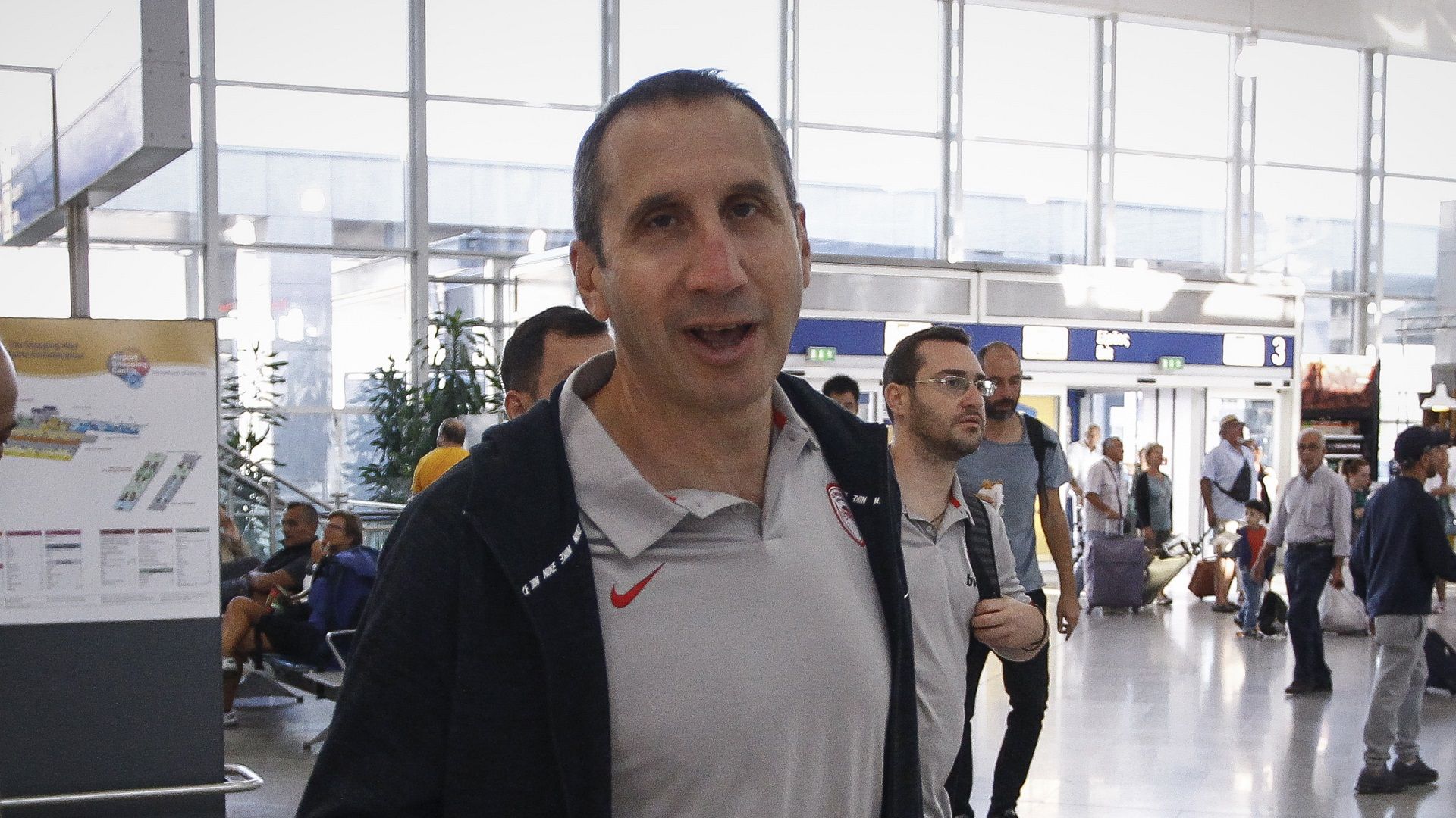 Μπλατ εναντίον... Μπλατ!