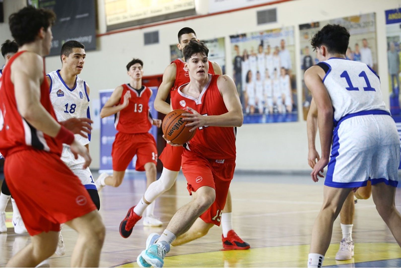 Rising Stars - Ολυμπιακός 57-83