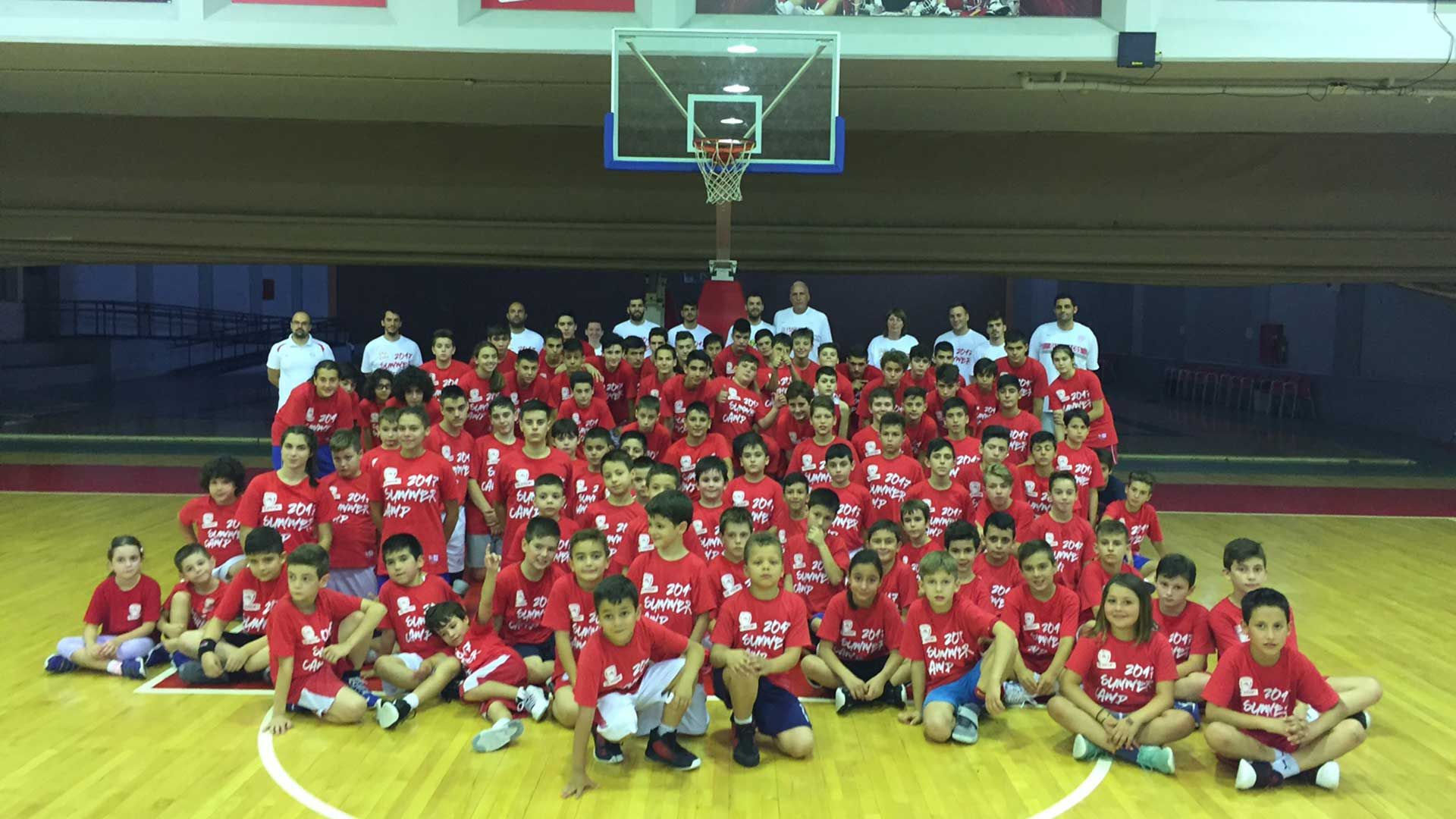 Vangelis Mantzaris at the «red» Summer Camp (Pics)