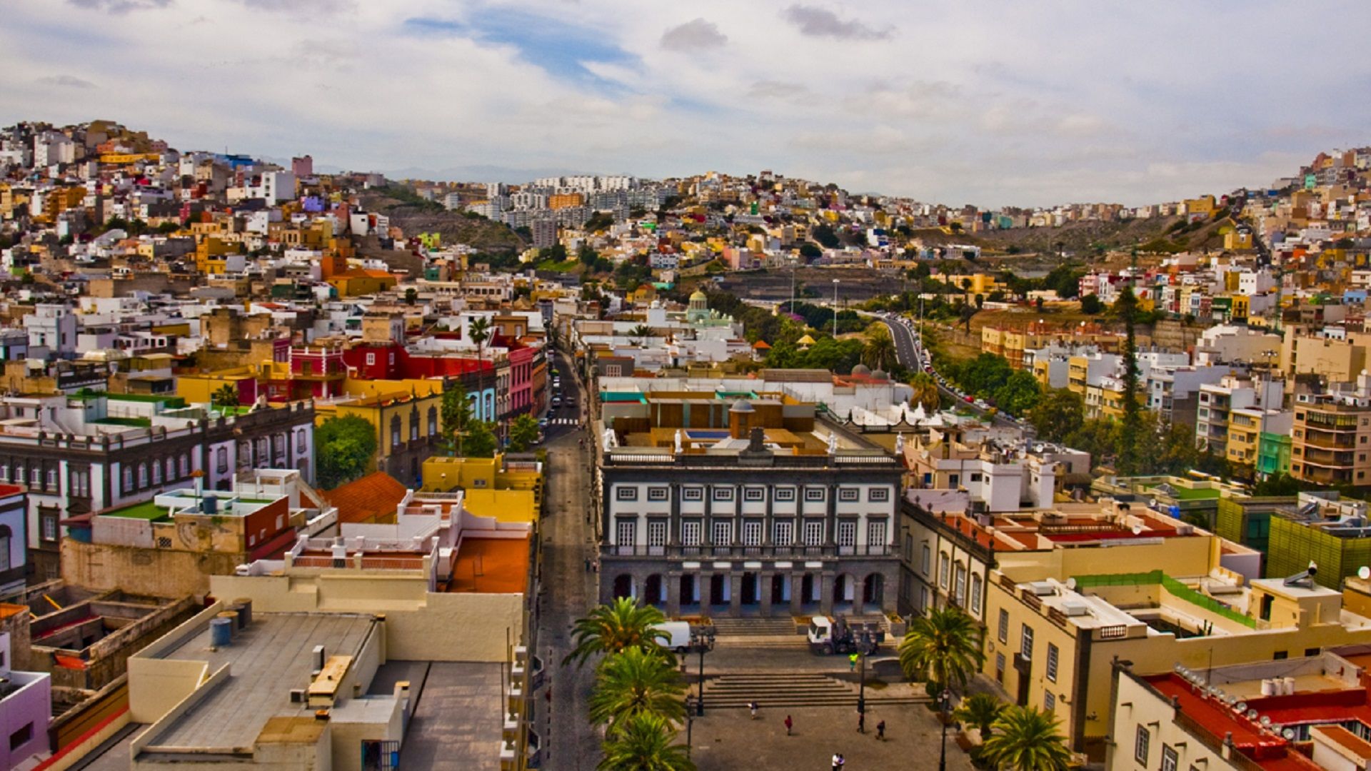 Ταξιδέψτε με τον Ολυμπιακό στα Κανάρια Νησιά!