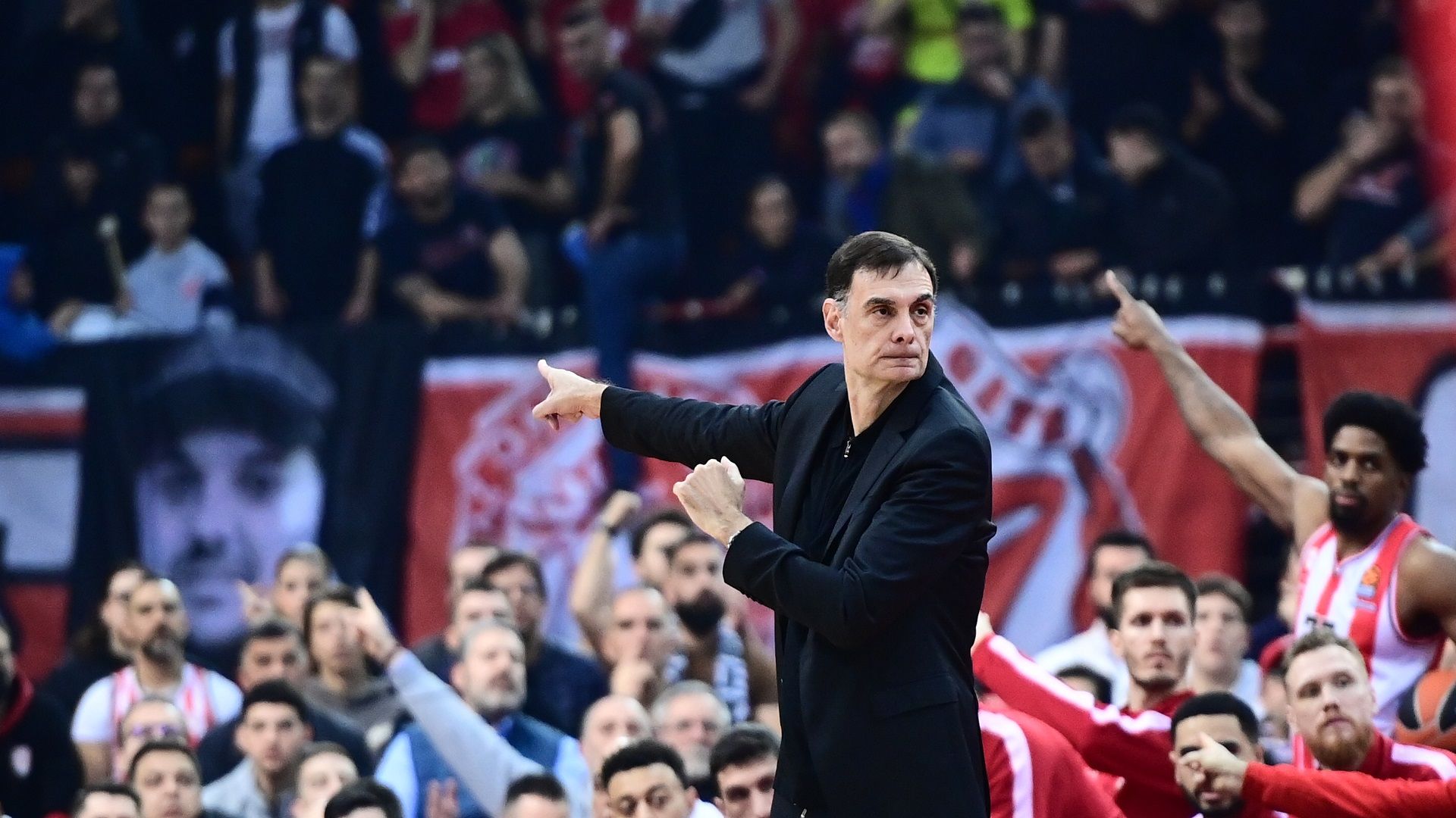 Μπαρτζώκας: «Αποδείξαμε πως είμαστε μια σοβαρή ομάδα» (vid)